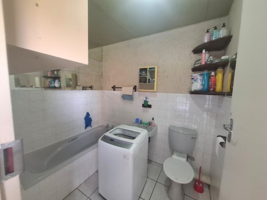 1 Bedroom Property for Sale in Pellissier Free State